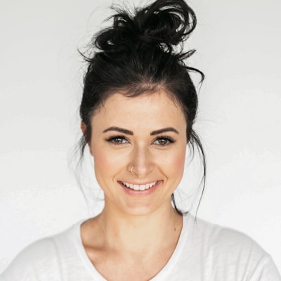 Sophia Lee